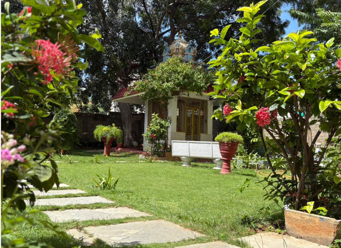 Dr. Rao s Ayurvedic Yoga Center